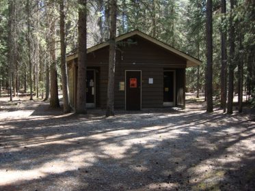 Johnston Canyon Campground - AlbertaWow Campgrounds and Hikes