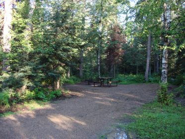 Sir Winston Churchill Campground - AlbertaWow Campgrounds and Hikes