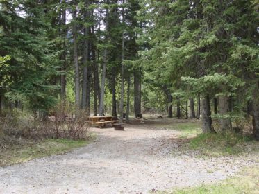 Three Sisters Campground - AlbertaWow Campgrounds and Hikes